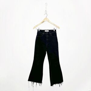 ABERCROMBIE FLARE Jean Ultra High Rise Black wash full zip raw hem womens 0/25